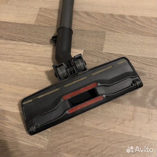 Щетка для пылесоса