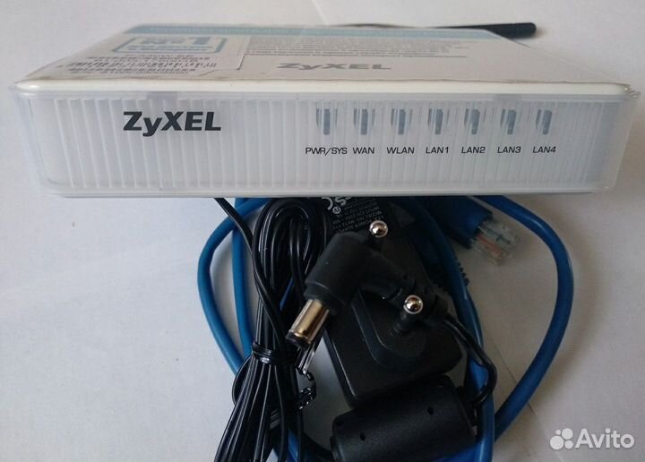 Wi-Fi роутер zyxel P-330W EE + блок питания