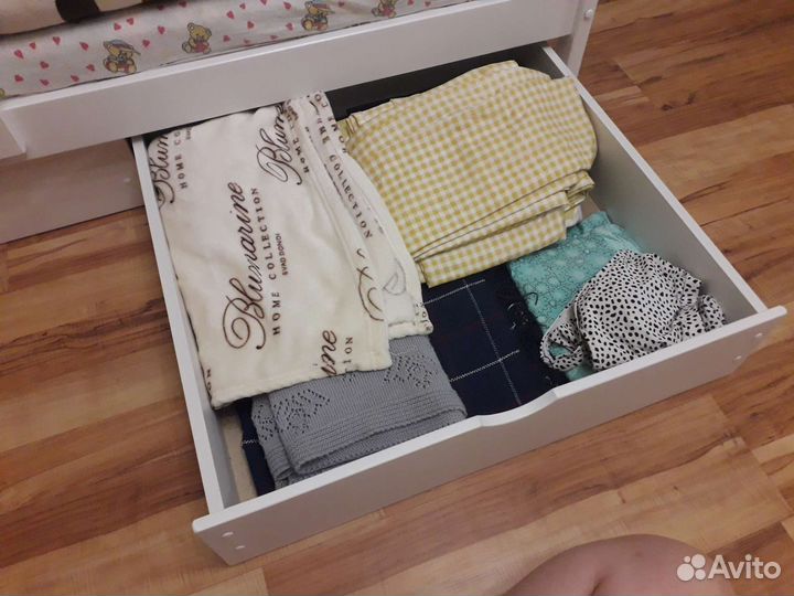 Ящики для кроватки