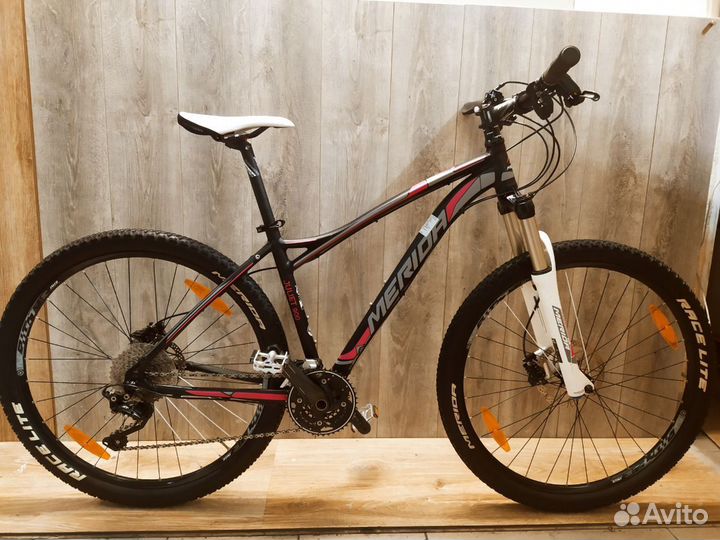 Женский велосипед 27.5 Merida Juliet 7.900/Air/XT