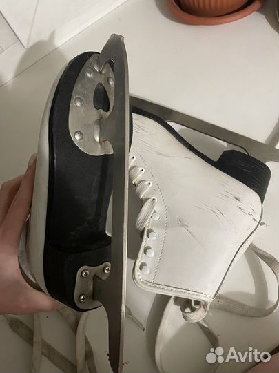 Коньки фигурные larsen martina