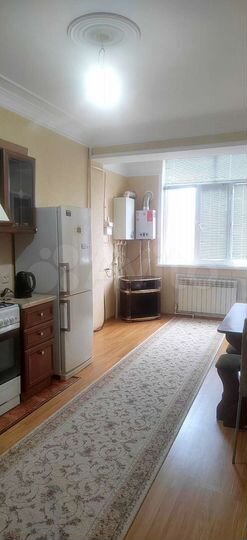 2-к. квартира, 80 м², 4/5 эт.