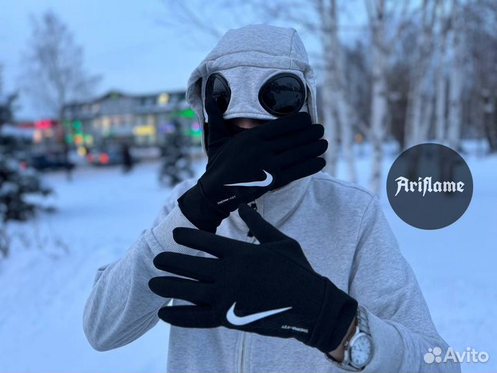 Перчатки Nike HyperWarm Therma Fit