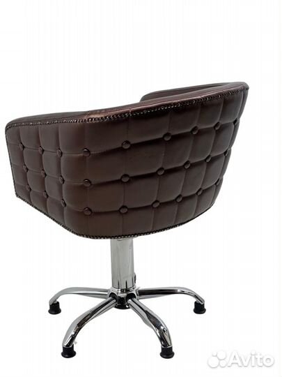 Парикмахерское кресло 