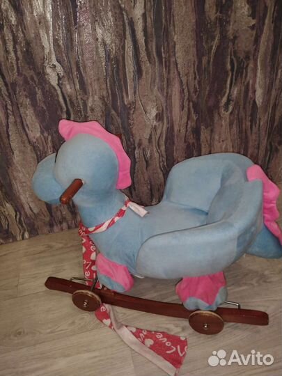 Кресло качалка для ребенка