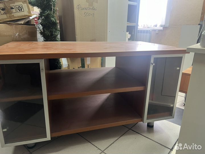 Тумба под тв