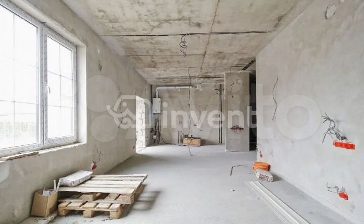 3-к. квартира, 111 м², 1/3 эт.