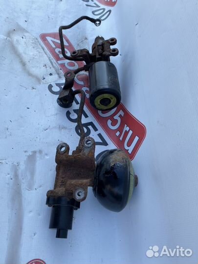 Lexus LX570 гидроаккумулятор подвески