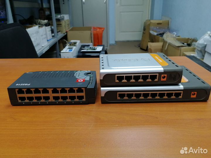 Коммутаторы неуправляемые и Planet VIP-156