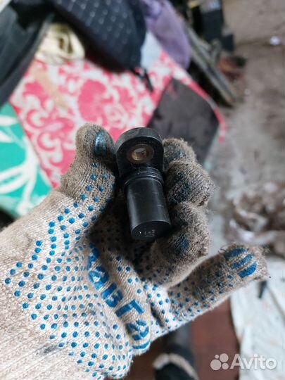 Датчик положения распредвала Лада Калина 1