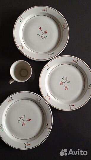 Винтажные блюдца и тарелки фарфор