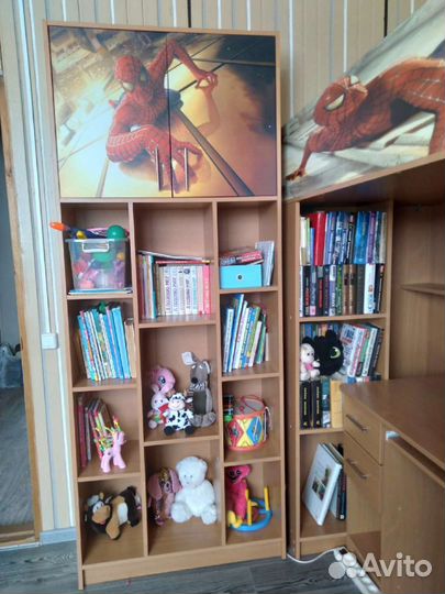 Уголок школьника с кроватью