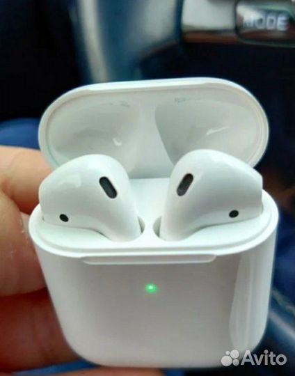 Аирподс вторые