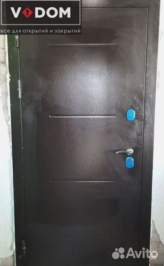 Дверь входная металлическая