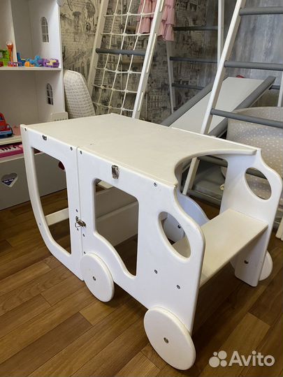 Башня помощника монтессори