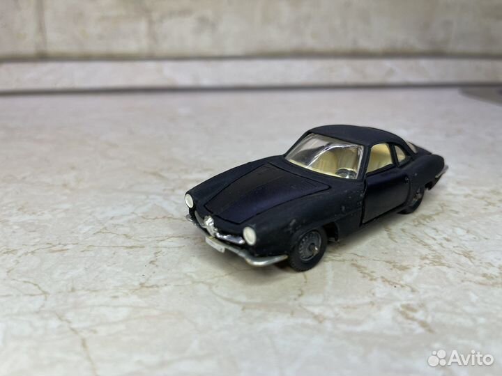 Модель автомобиля