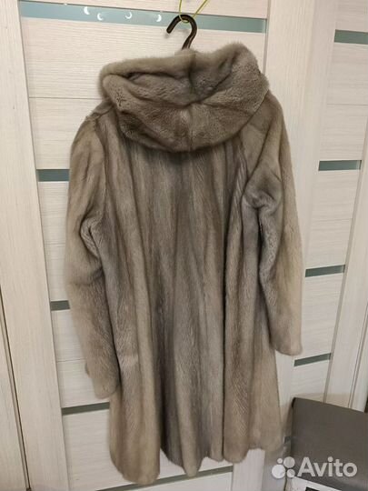 Шуба норковая с капюшоном 44 46