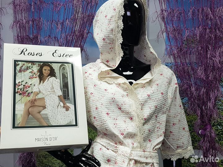 Халат вафельный с кружевом