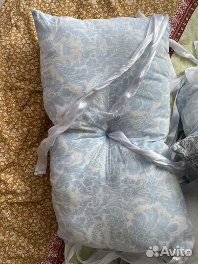 Подушка бортики