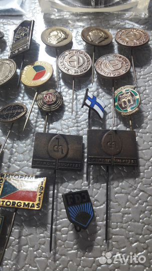 Тяжелые значки СССР