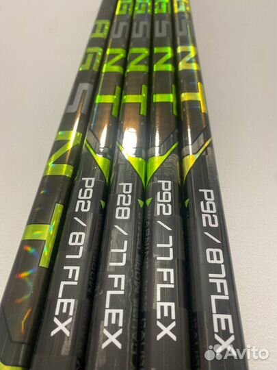 Профессиональная хоккейная клюшка Bauer AG5NT