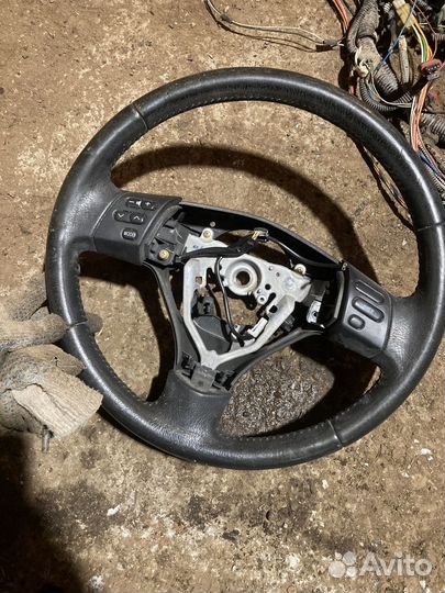 Руль с кнопками toyota corolla verso