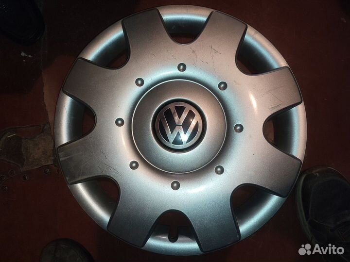 Колпак R15 VAG Volkswagen 110601147