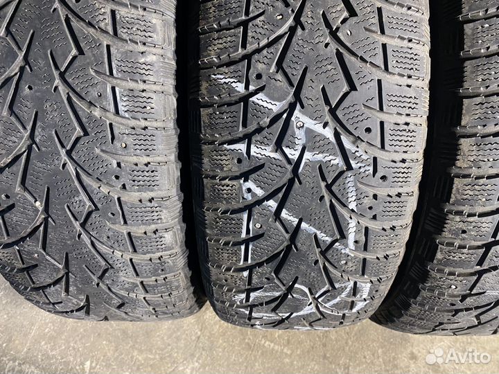 Toyo Observe G3-Ice 215/60 R16 95T