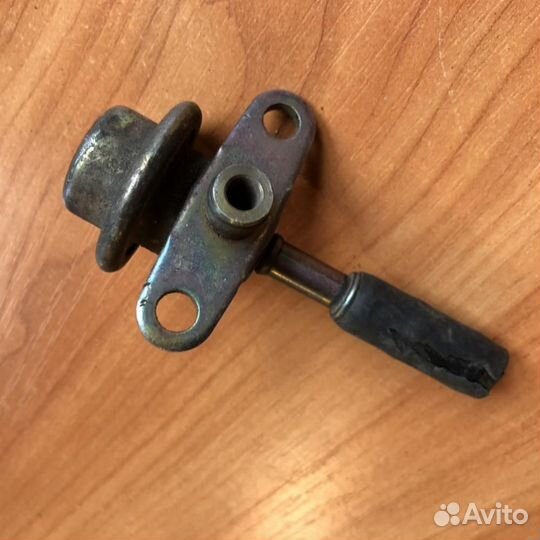 Регулятор давления топлива Nissan Teana j32