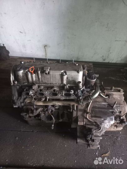 Двигатель с коробкой