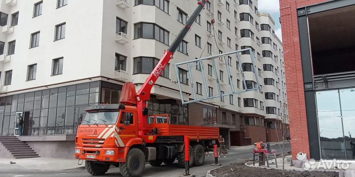 Аренда и услуги манипулятора-вездехода, стрела 3.3 т, 18 м, борт 8 т, 6.1 м