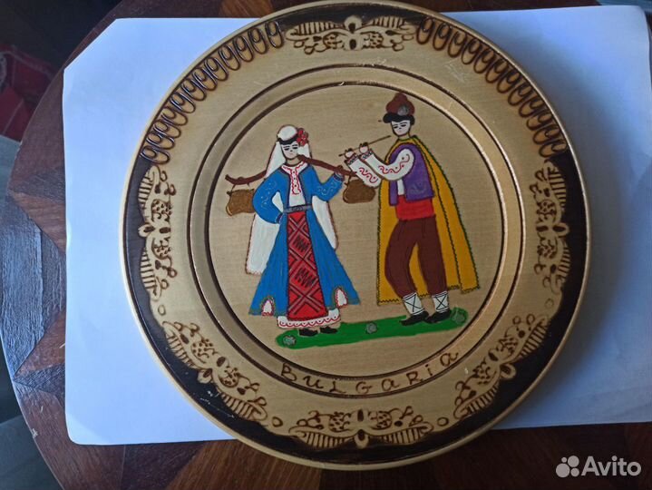 Сувенирная настенная деревянная тарелка