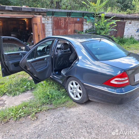 Mercedes-Benz C-класс 2.6 AT, 2001, 73 730 км