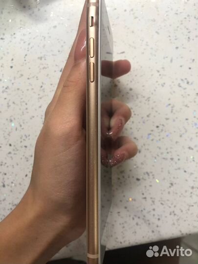 iPhone 8 Plus, 64 ГБ