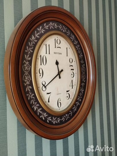 Часы настенные