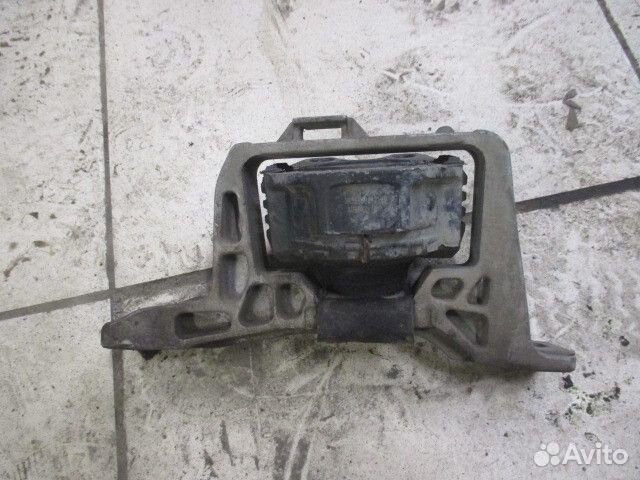 Кронштейн двигателя Ford Focus 2 2005-2008