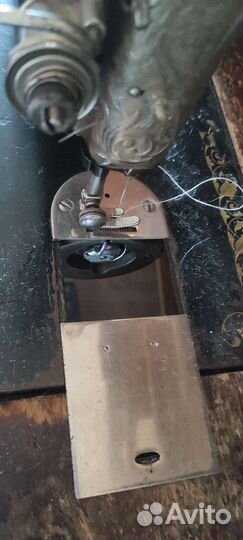 Швейная машина Подольская ножная