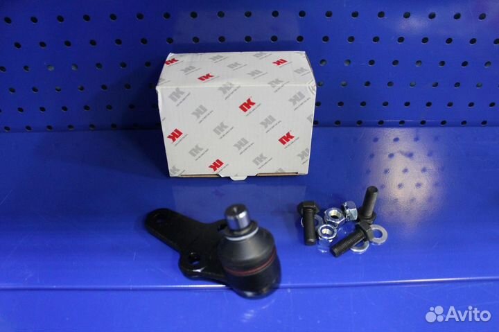 Форд Фиеста шаровая опора