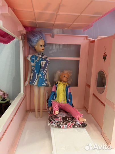 Домик кукольный