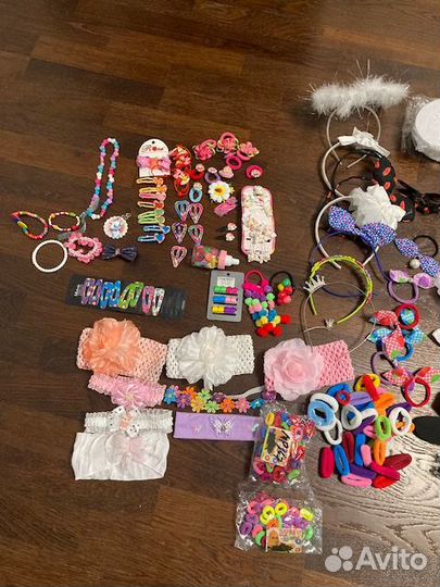 Заколки ободки резинки крабы бусы браслеты банты