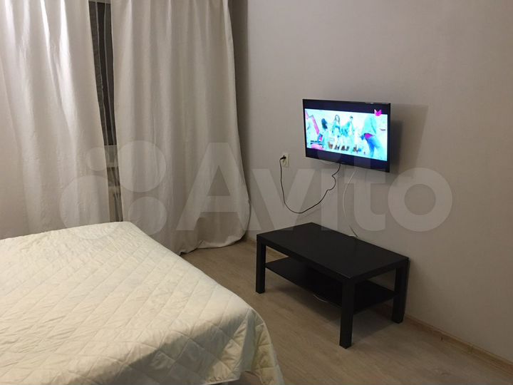 1-к. квартира, 32 м², 1/9 эт.