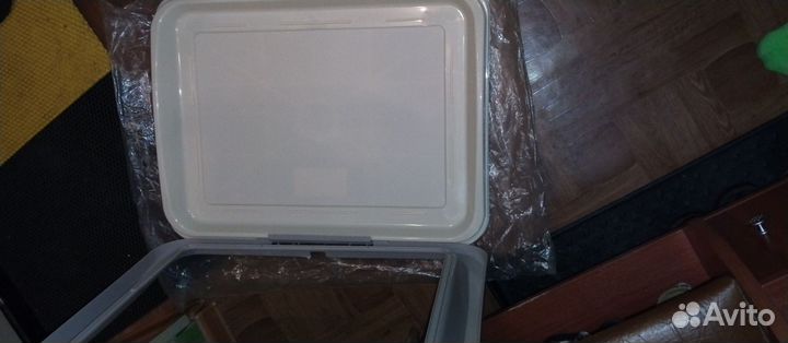 Лоток для собак под пеленку