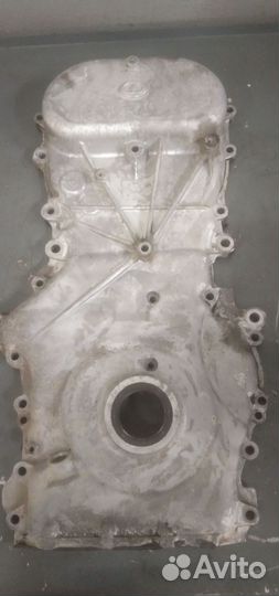 Передняя крышка двигателя Toyota 2ar fe