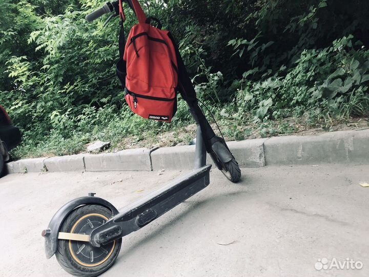 Электросамокат бу ninebot