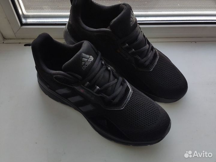 Кроссовки adidas лето