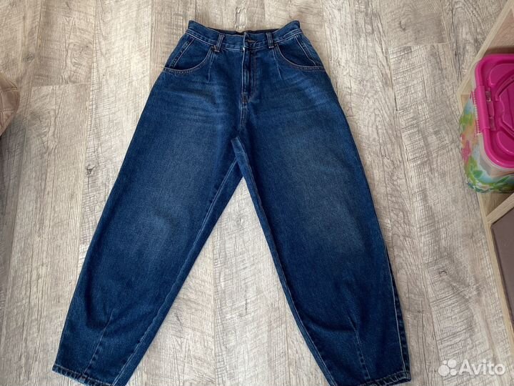 Джинсы