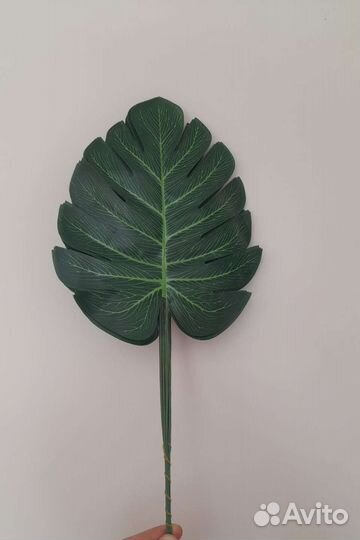 Лист монстеры искусственный