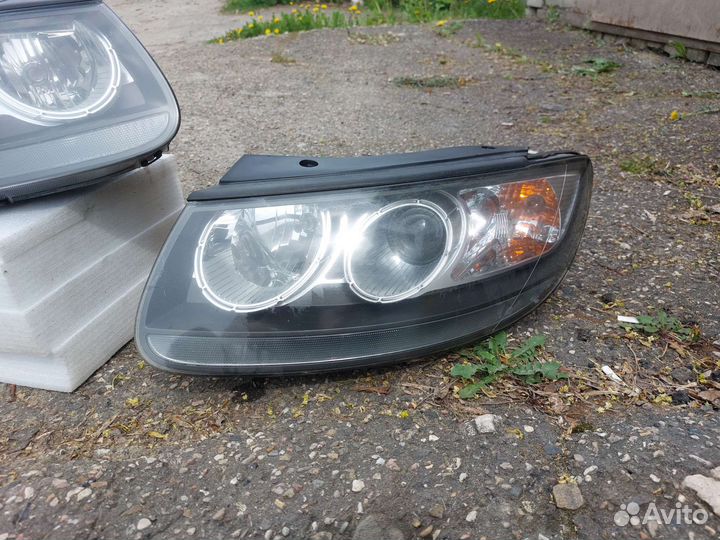 Фара Hyundai Santa Fe 2 CM