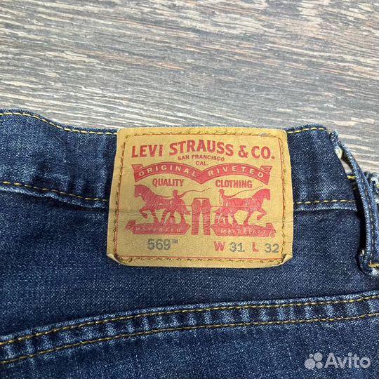 Джинсы levis 569