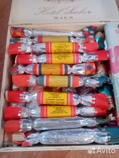 Елочная винтажная игрушка конфета